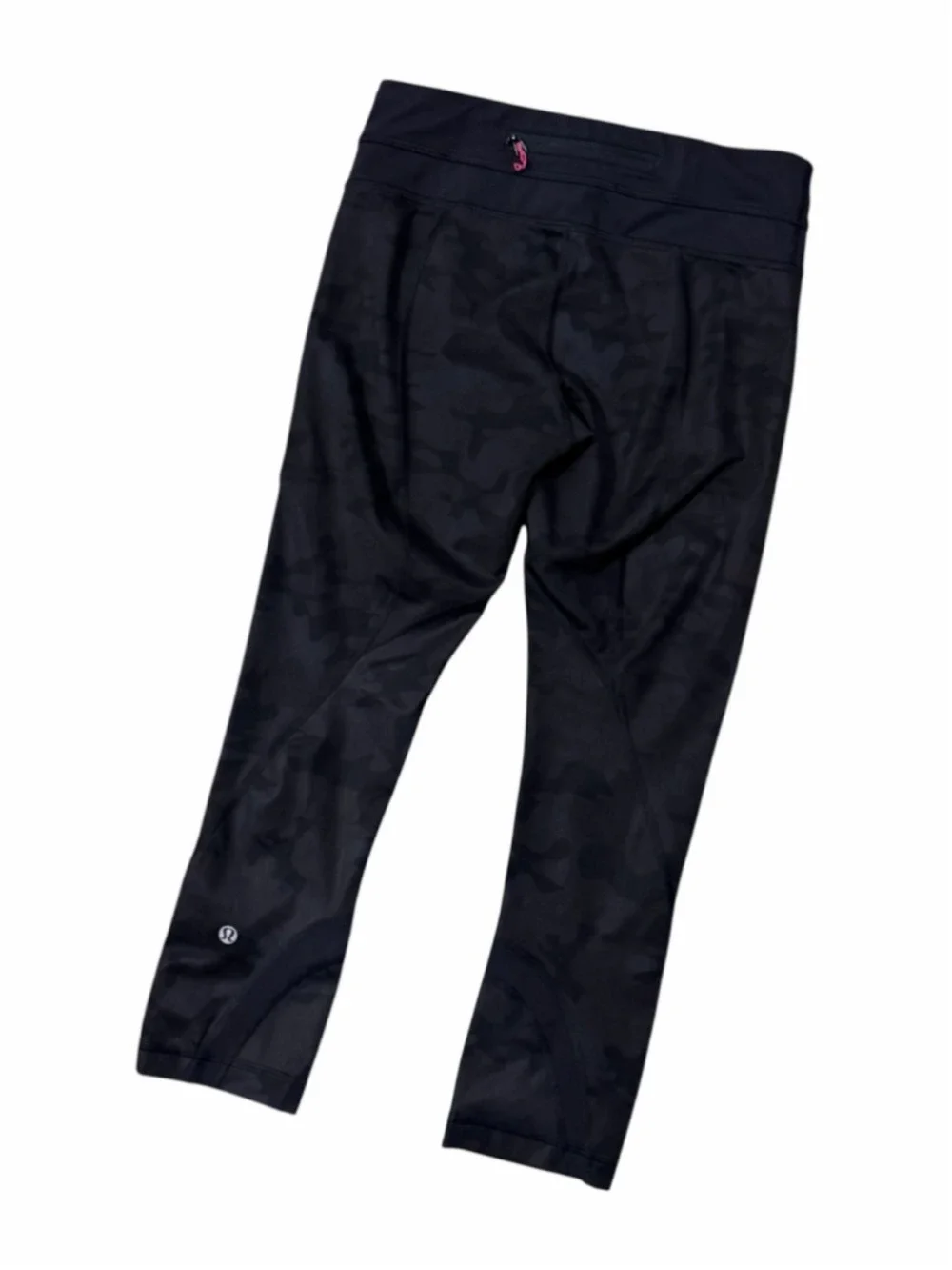 Lululemon Athletica Black Camouflage Cropped Leggings